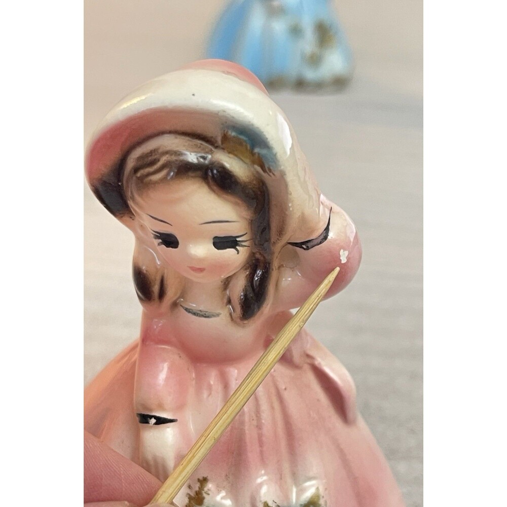 Lot of 4 1950s VTG Southern Belle Clapper Girl Porcelain Bell Figurines Japan - Picture 8 of 12